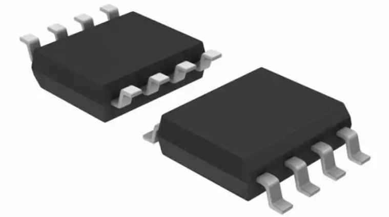 Small Outline Integrated Circuit (SOIC)