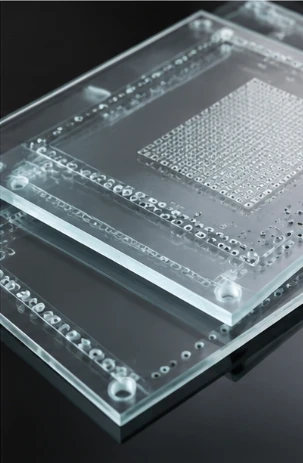 Glass (2)